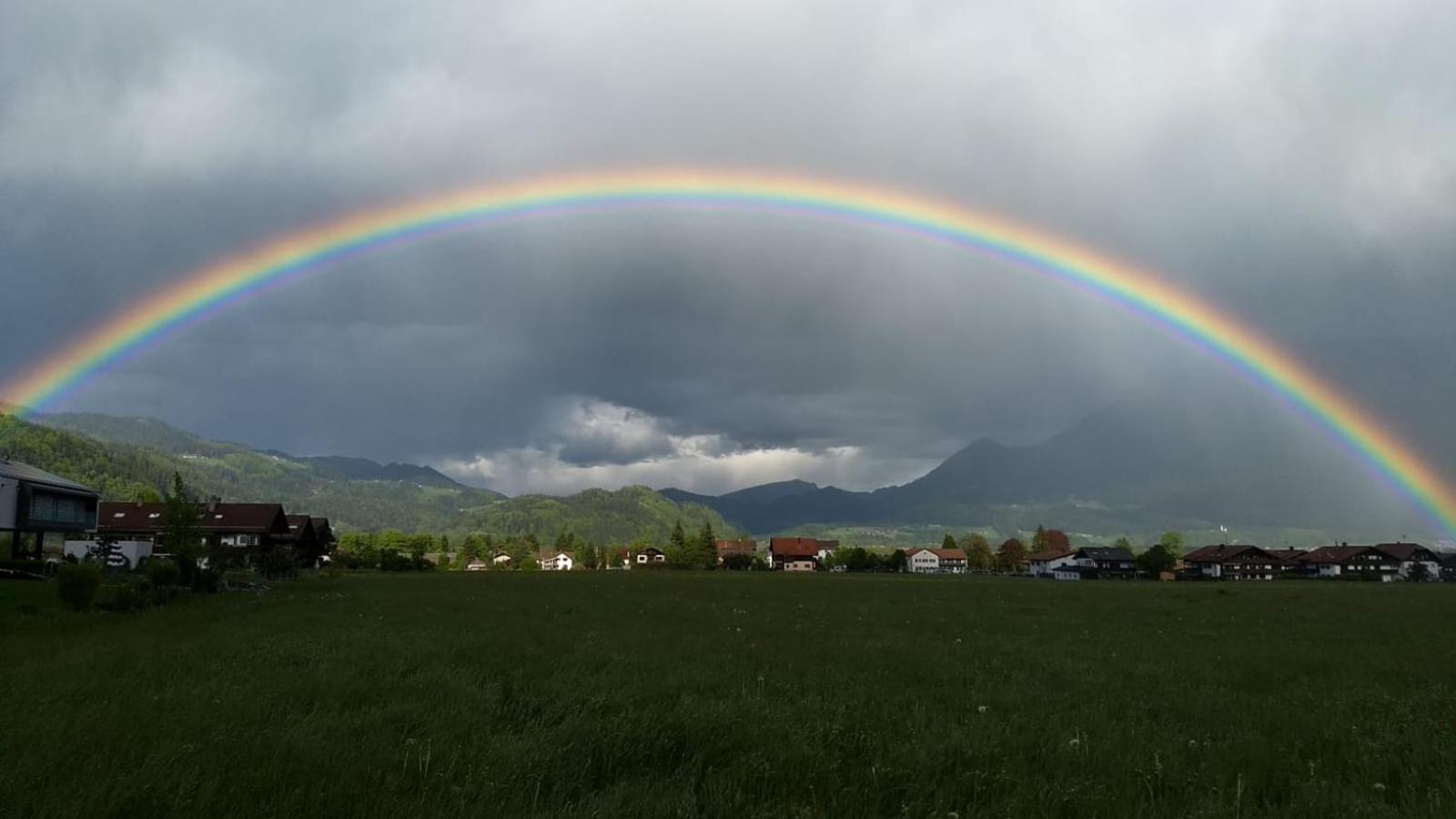 Ferienwohnung Kaiserpanorama - Alpenmagie Suites Oberaudorf Buitenkant foto